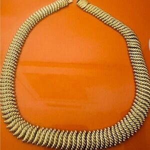 Kiam Estate Elegant Gold Necklace for Women